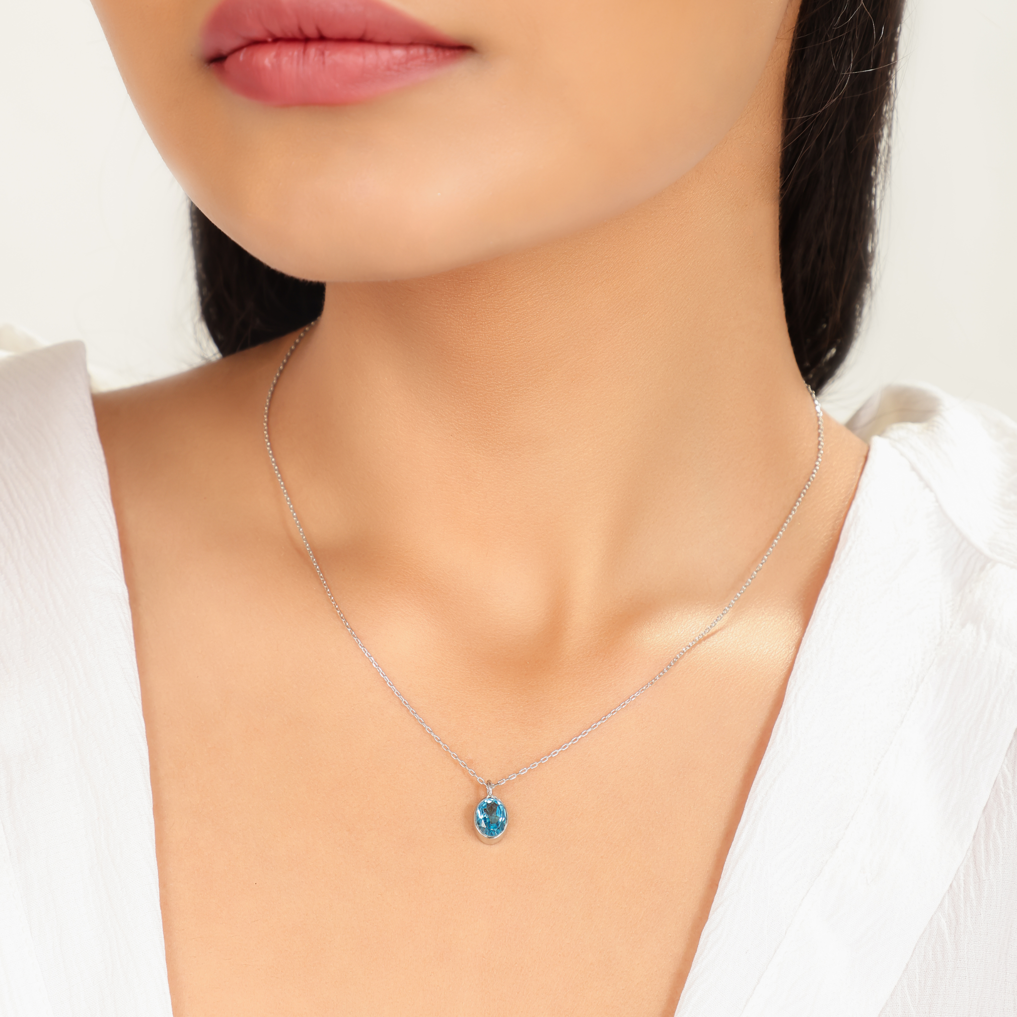 Blue Topaz Pendant With Necklace, Hallmarked 925 Sterling Silver sterlyn 925