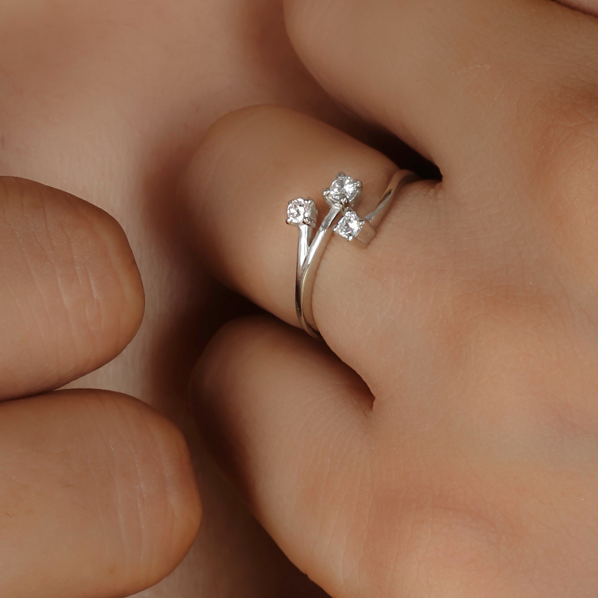 Nature Inspired Leaf Shaped Ring- Hallmarked 925 Sterling Silver sterlyn 925